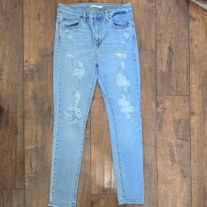 Levi's Blue Skinny Jeans Distressed Style